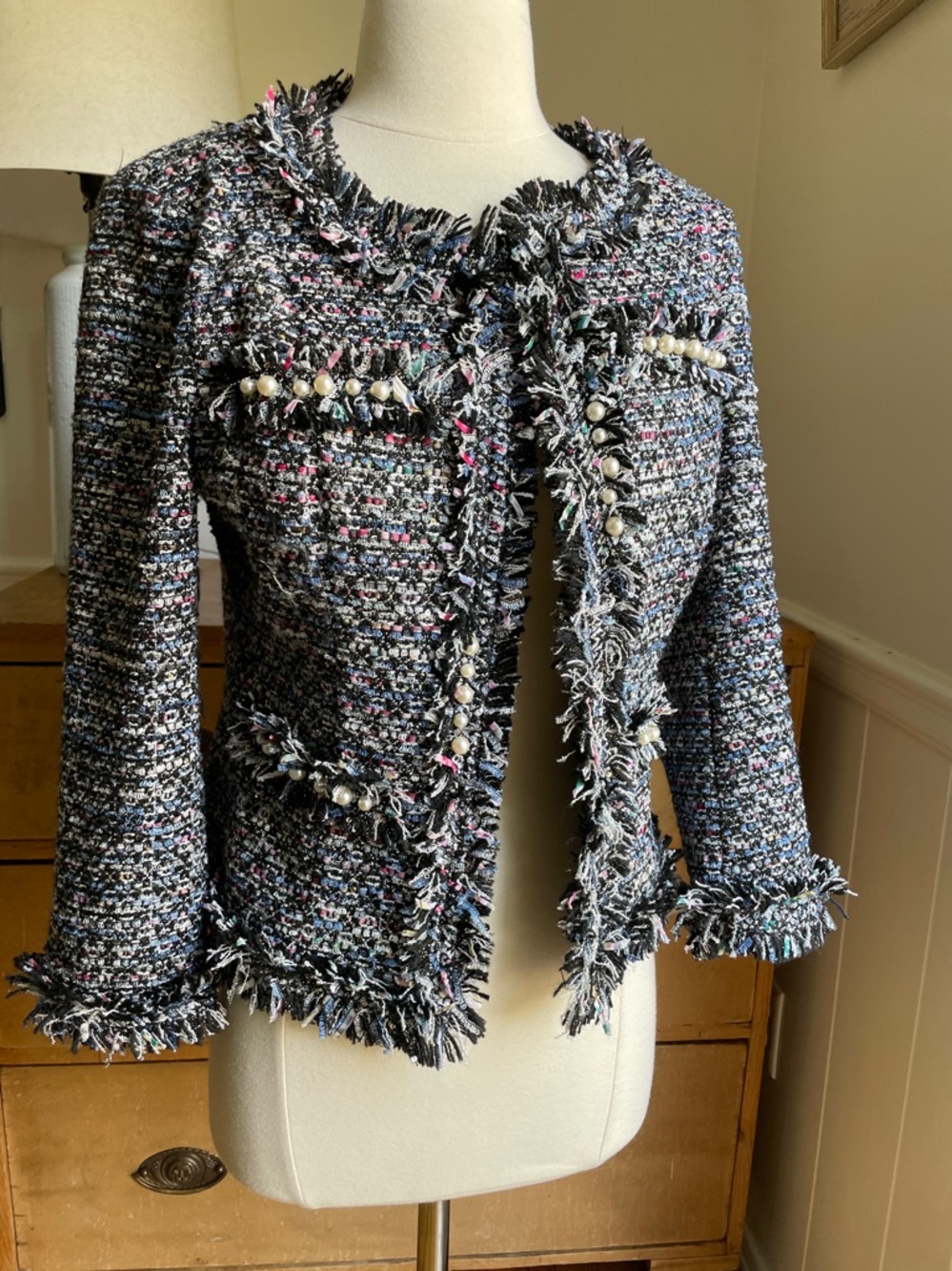 Spunky Lulumari blazer jacket with pearl detailing size S
